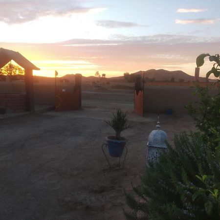 Maison Riad Tamarighte Merzouga Esterno foto