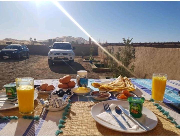 Maison Riad Tamarighte Merzouga Esterno foto